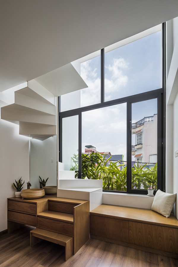 Với thiết kế này, nhà ống có chiều ngang chỉ 3m vẫn luôn thoáng mát